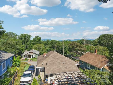 68 1/2 Nevada Avenue Asheville NC 28806