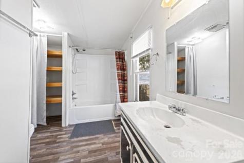111 Oxford Lane Blowing Rock NC 28605