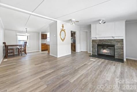 111 Oxford Lane Blowing Rock NC 28605
