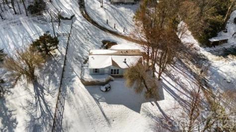 111 Oxford Lane Blowing Rock NC 28605