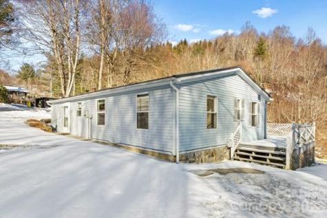 111 Oxford Lane Blowing Rock NC 28605