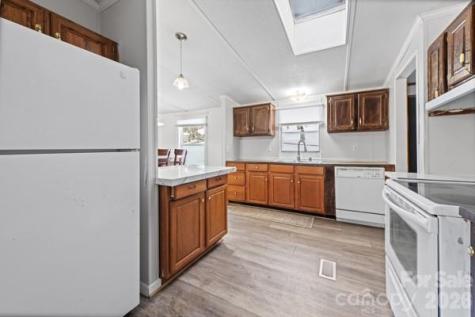 111 Oxford Lane Blowing Rock NC 28605