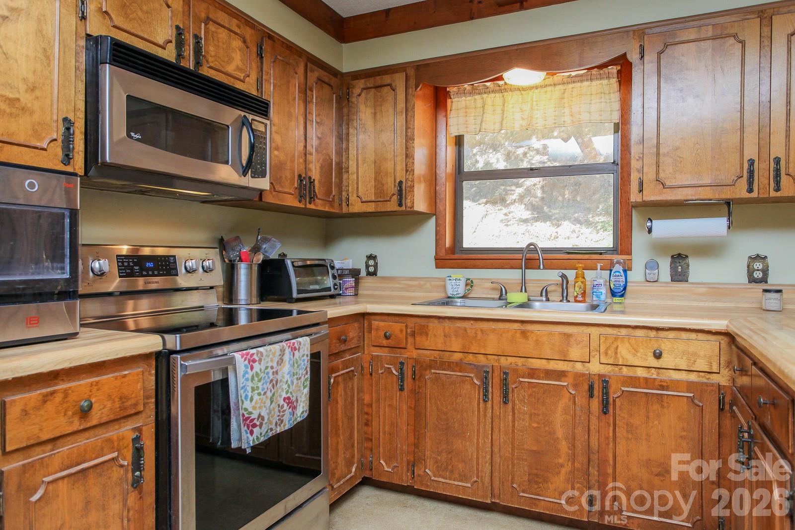 146 W Stecoah Heights Robbinsville NC 28771