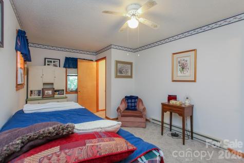 146 W Stecoah Heights Robbinsville NC 28771