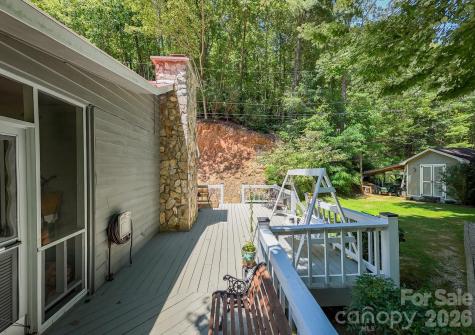 146 W Stecoah Heights Robbinsville NC 28771