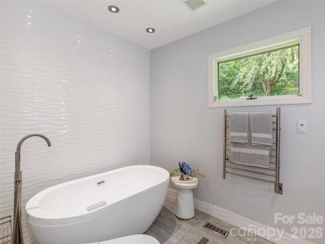 30 W Fairway Drive Etowah NC 28729