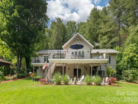 30 W Fairway Drive Etowah NC 28729