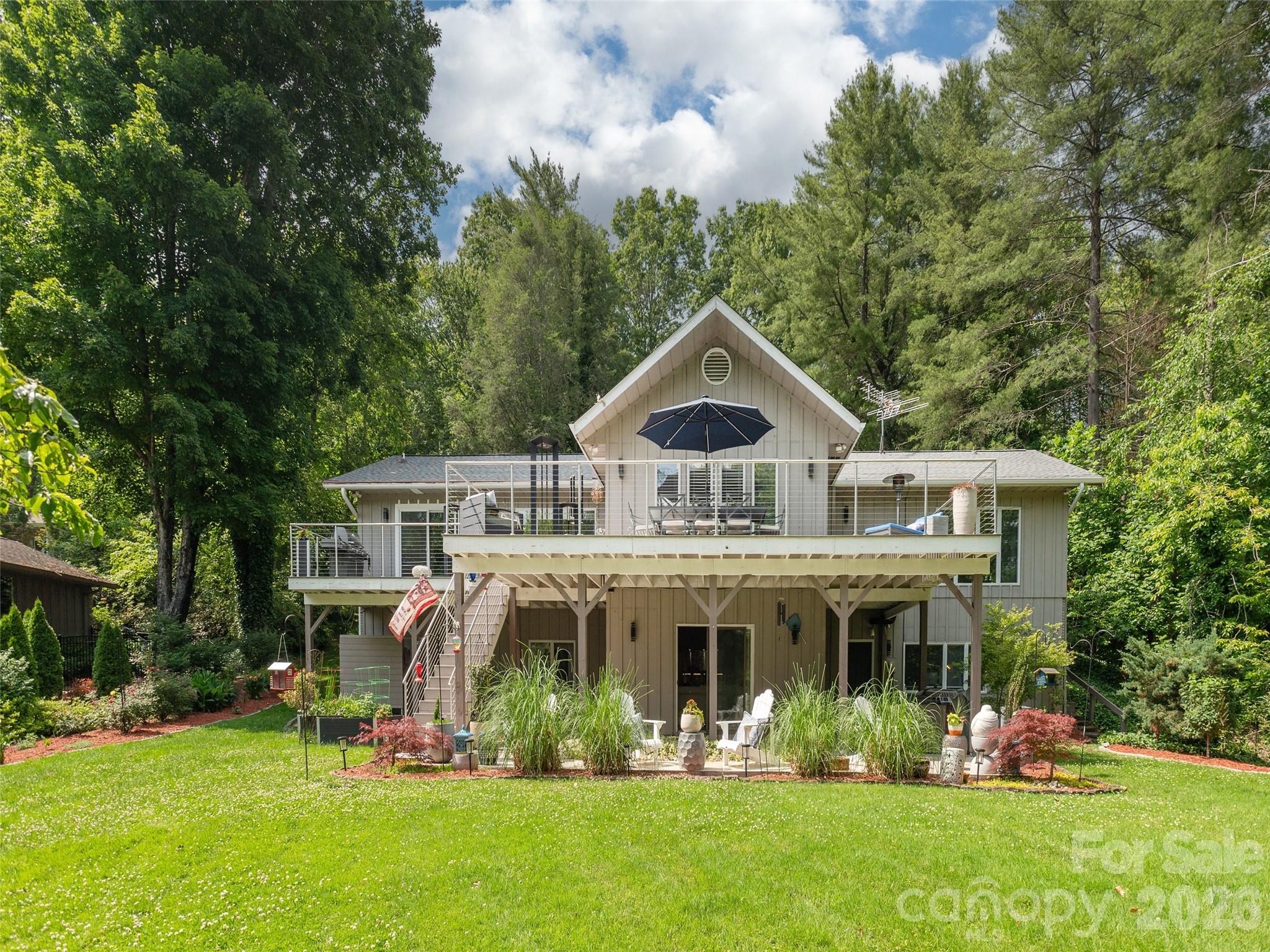 30 W Fairway Drive Etowah NC 28729