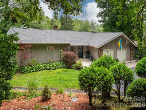 30 W Fairway Drive Etowah NC 28729