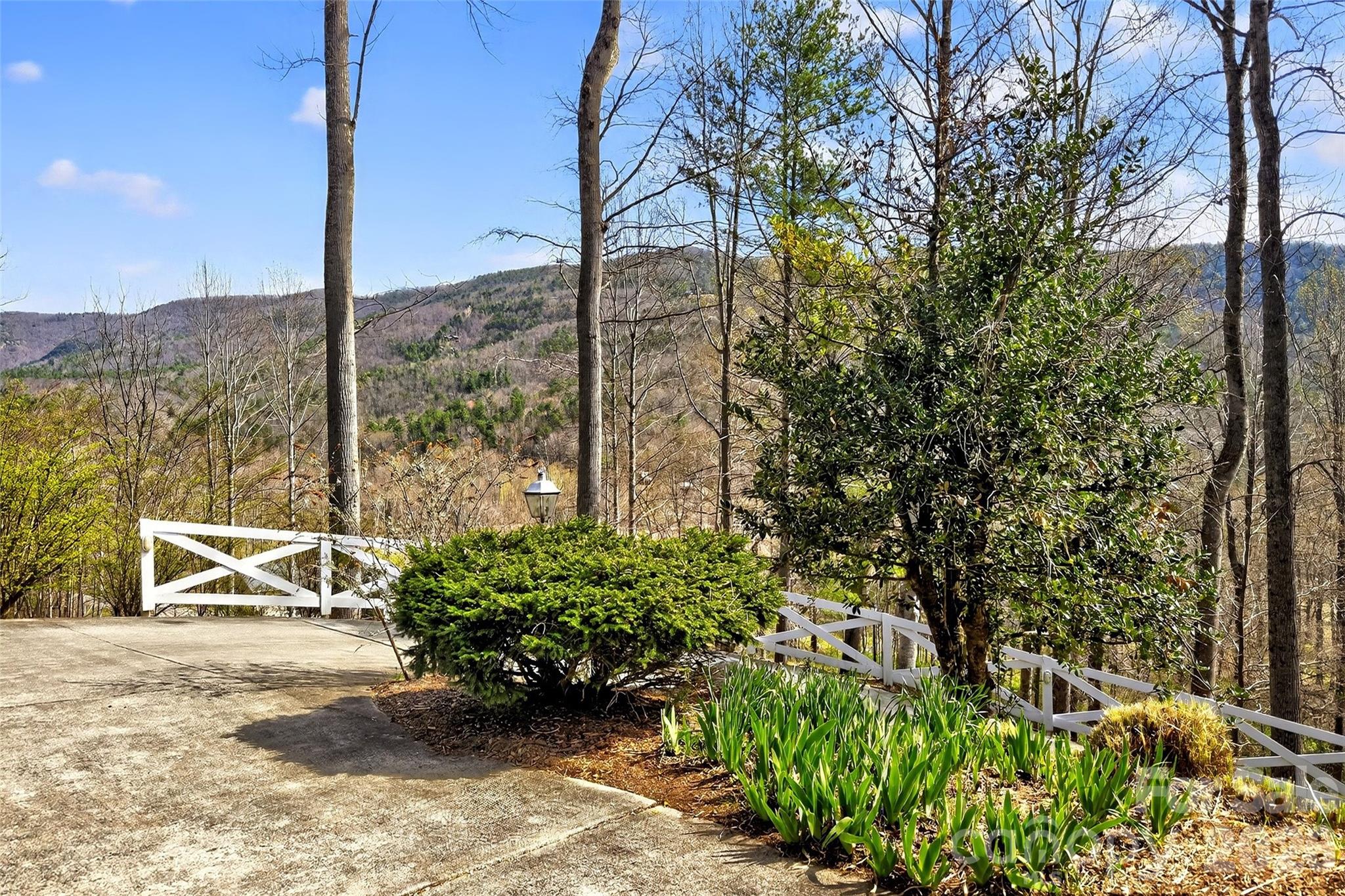 525 Blue Ridge Drive N Marion NC 28752
