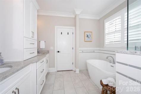385 Lissara Lodge Drive Lewisville NC 27023