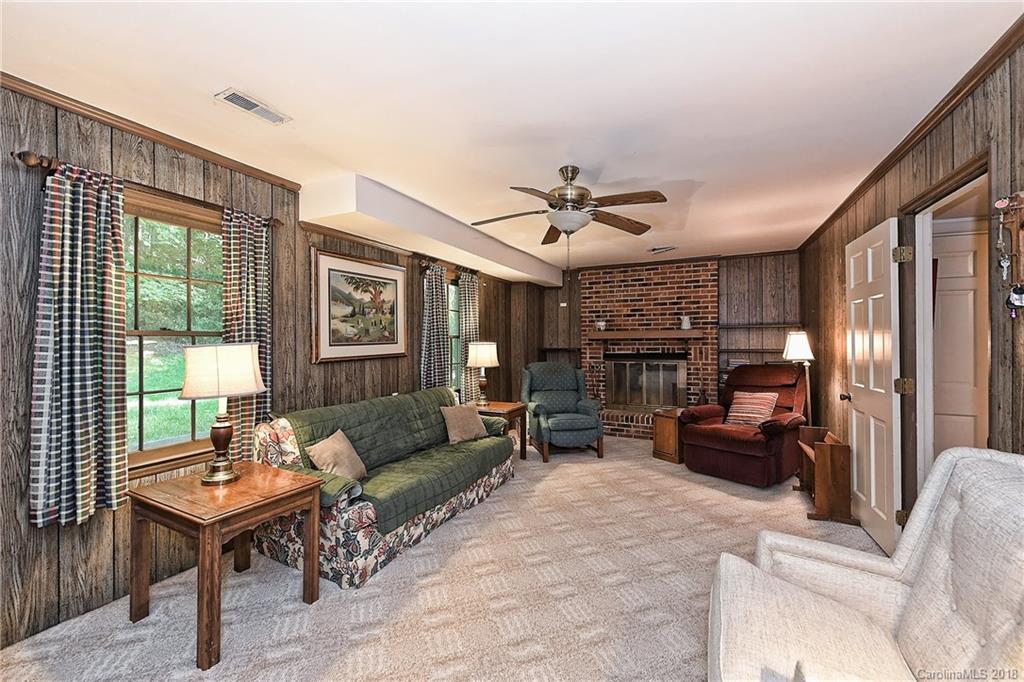 5158 Red Cedar Lane Charlotte NC 28226