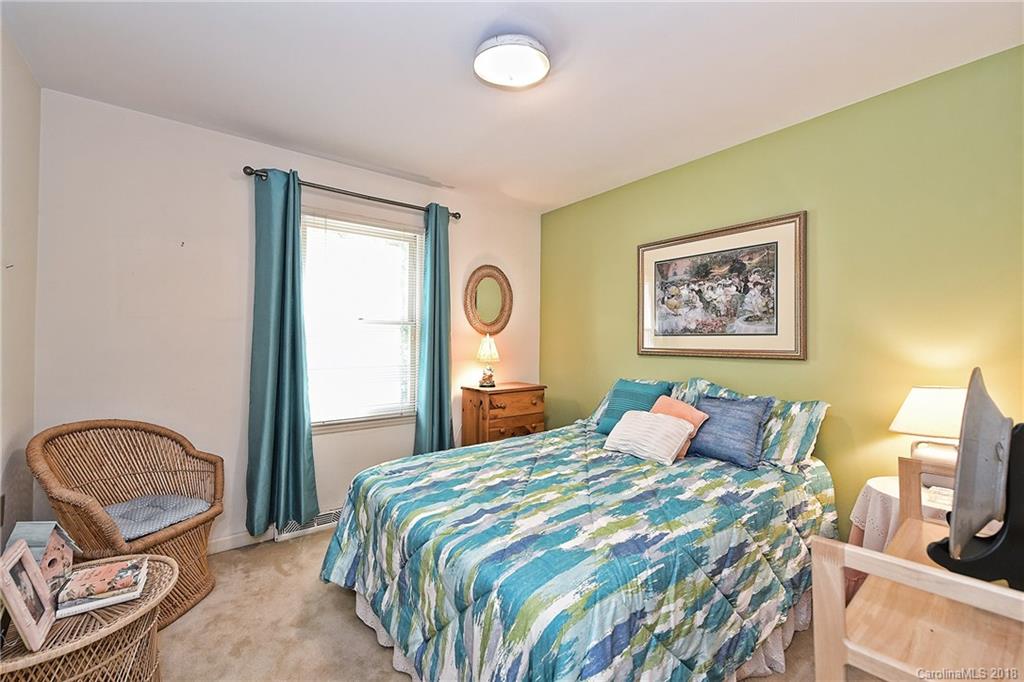 5158 Red Cedar Lane Charlotte NC 28226