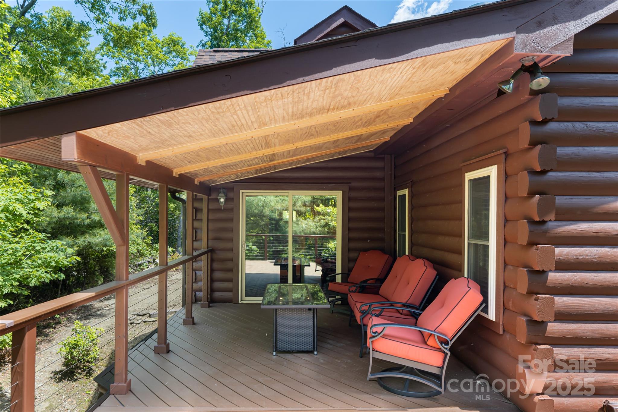 2117 Deep Woods Drive Hendersonville NC 28739