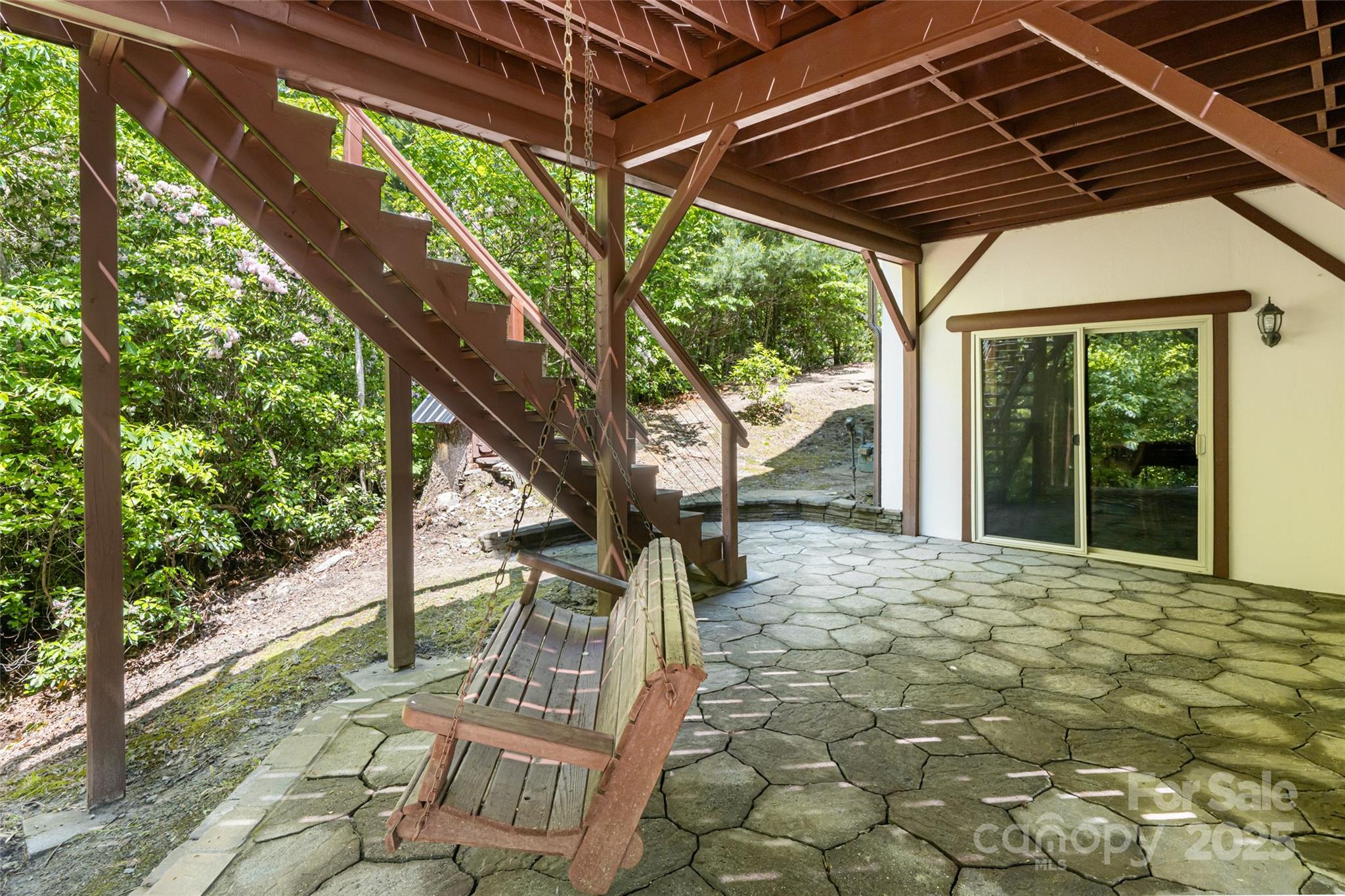 2117 Deep Woods Drive Hendersonville NC 28739