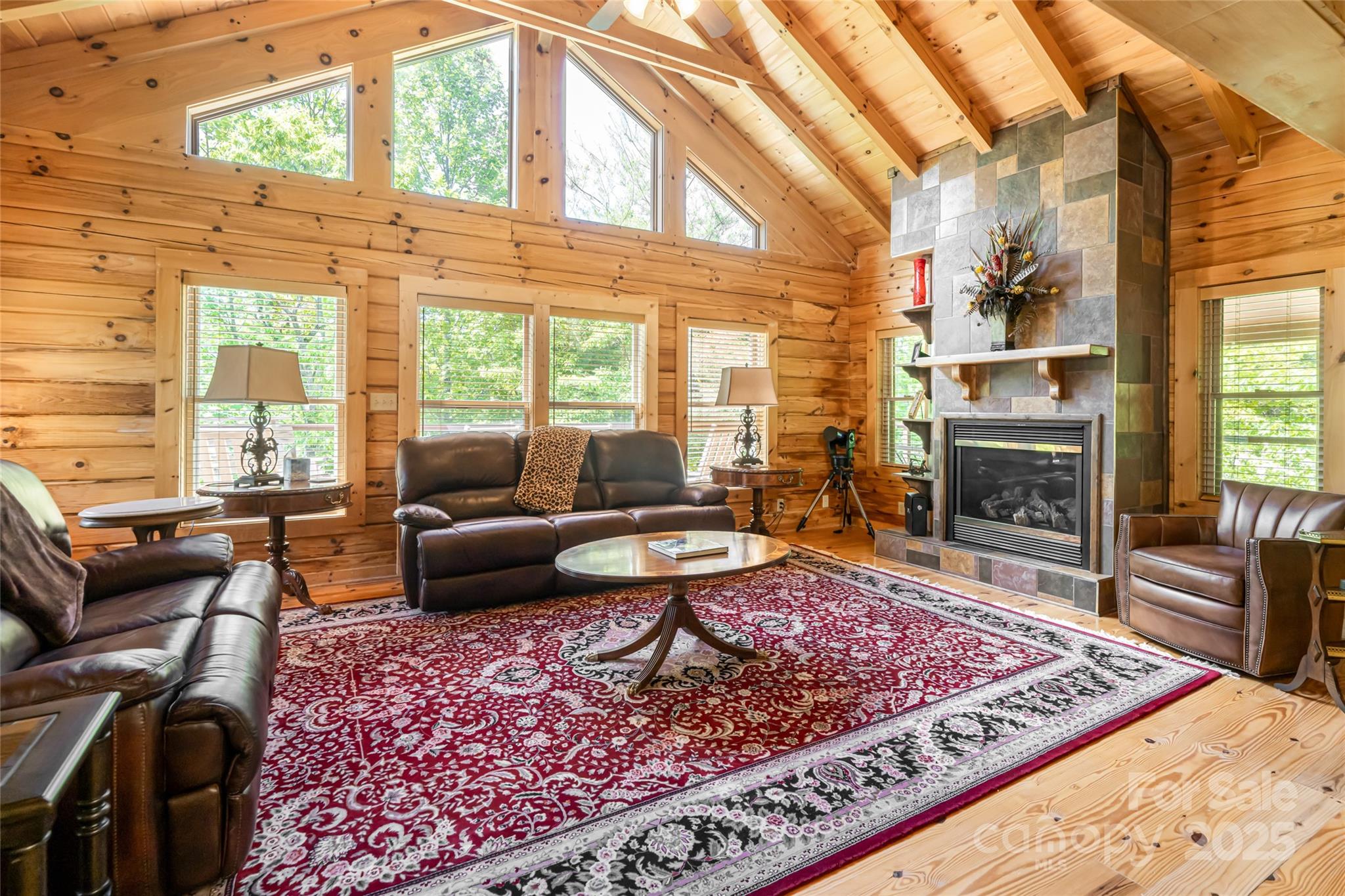 2117 Deep Woods Drive Hendersonville NC 28739