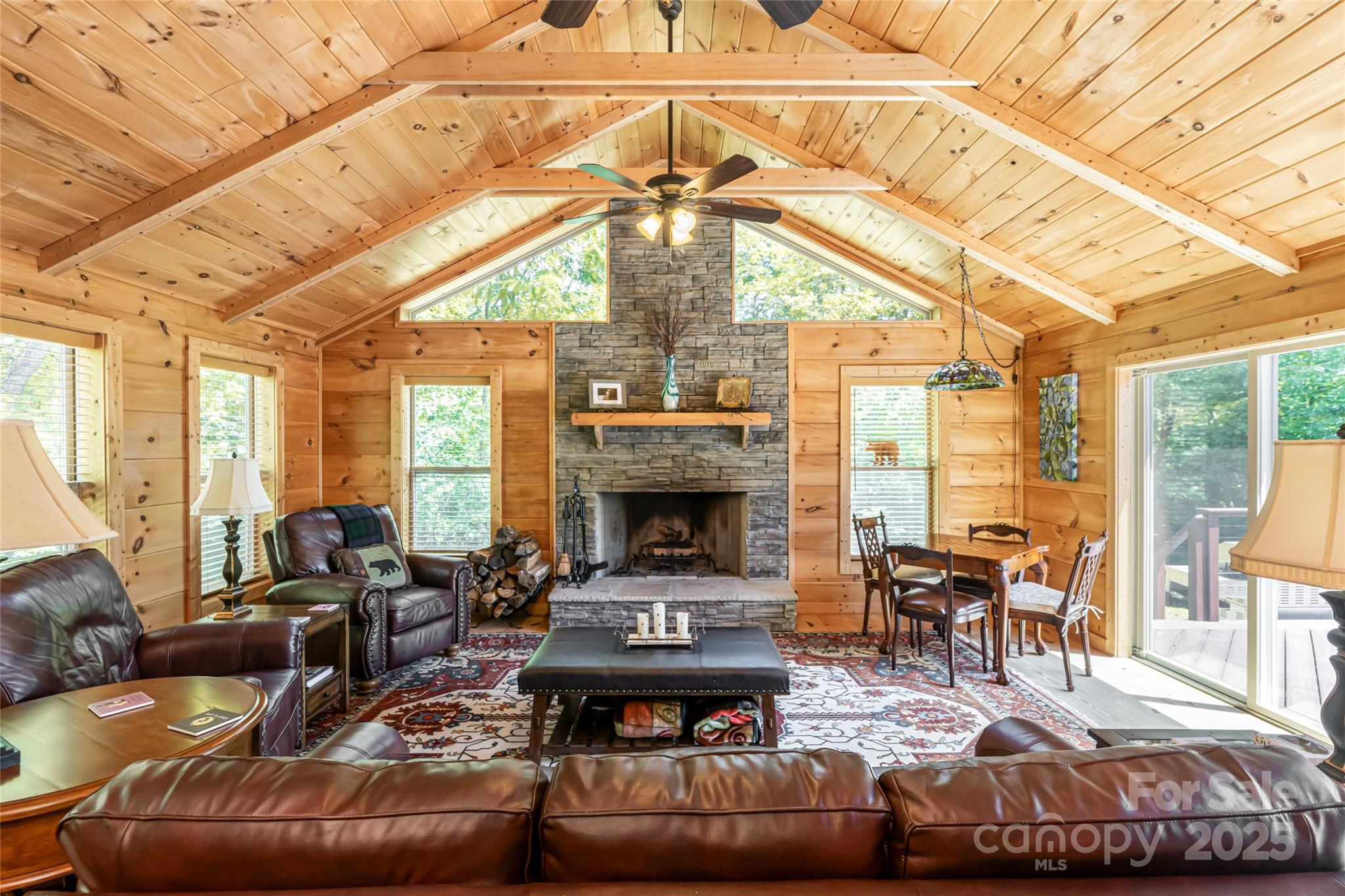 2117 Deep Woods Drive Hendersonville NC 28739
