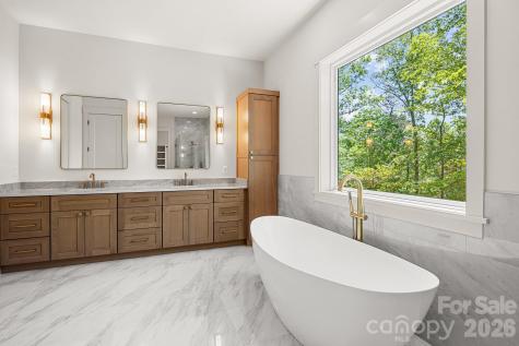 164 Reserve Way Hendersonville NC 28792