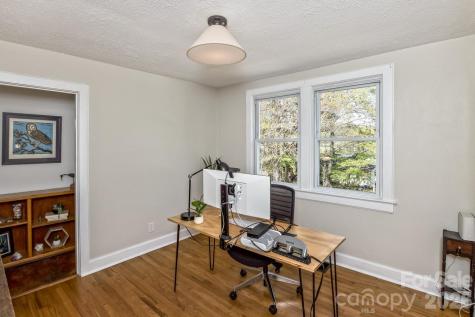 163 Arthur Road Asheville NC 28806