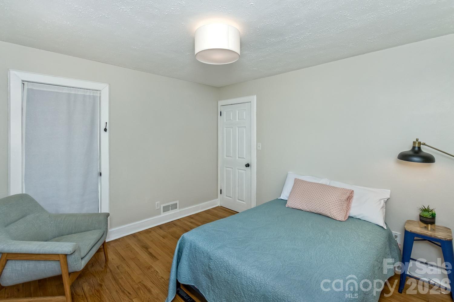 163 Arthur Road Asheville NC 28806