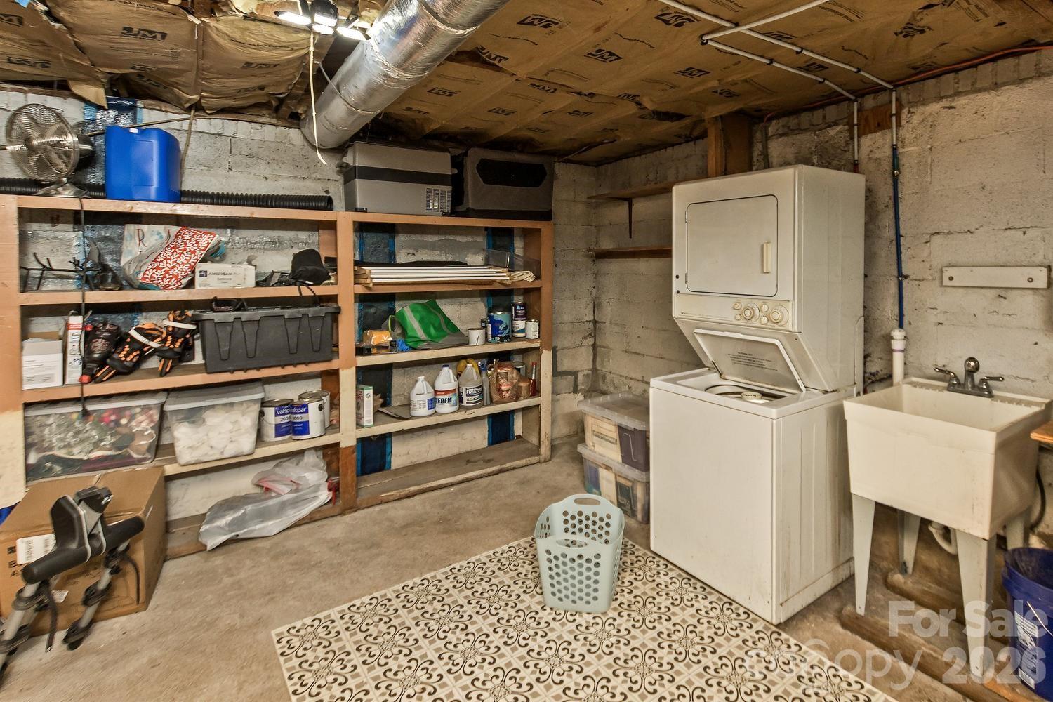 163 Arthur Road Asheville NC 28806