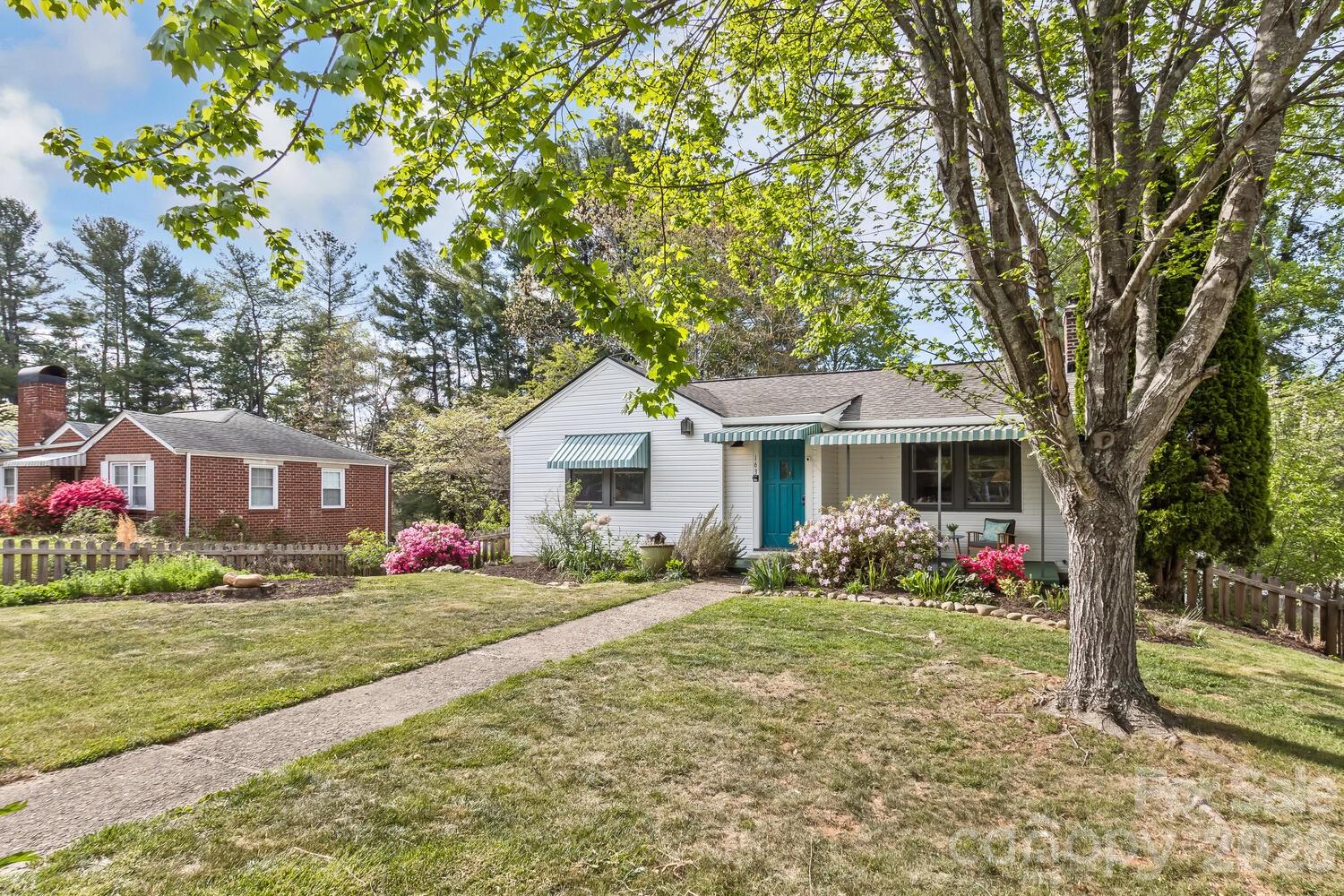 163 Arthur Road Asheville NC 28806