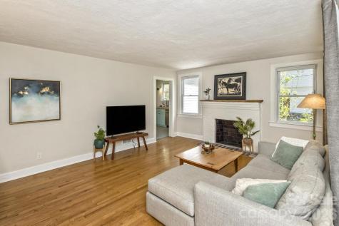 163 Arthur Road Asheville NC 28806