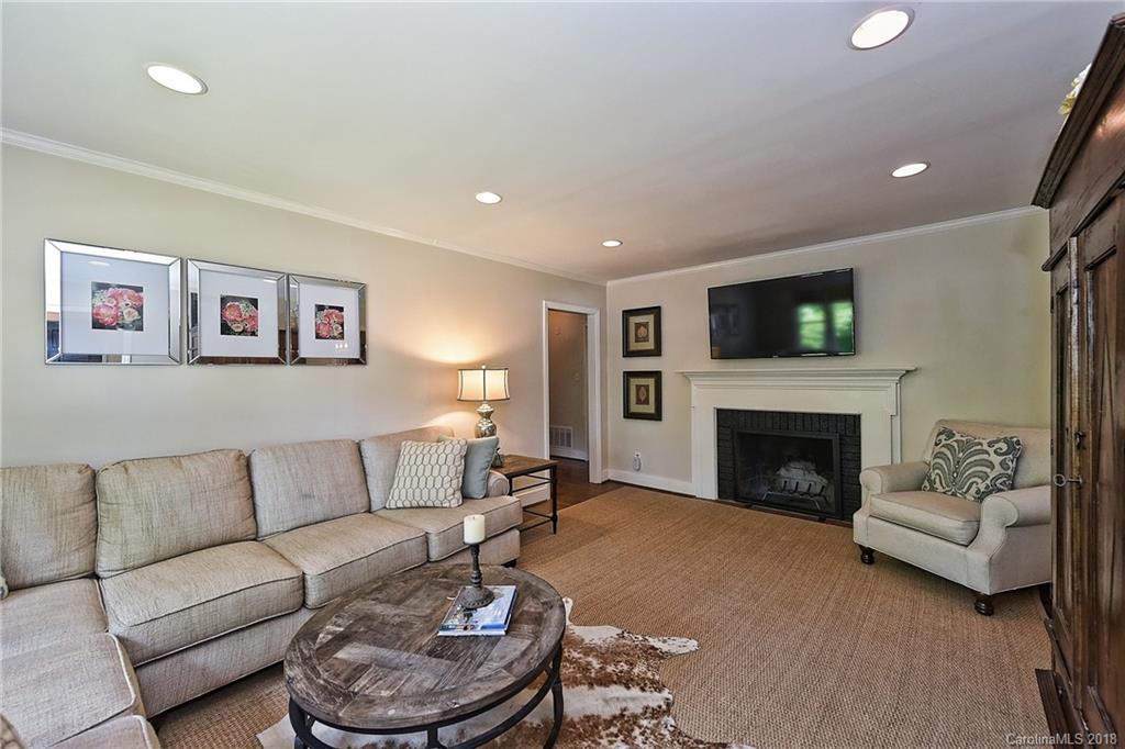4011 Castlewood Road Charlotte NC 28209