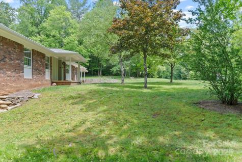 12 Springwood Drive Asheville NC 28805