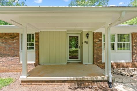 12 Springwood Drive Asheville NC 28805