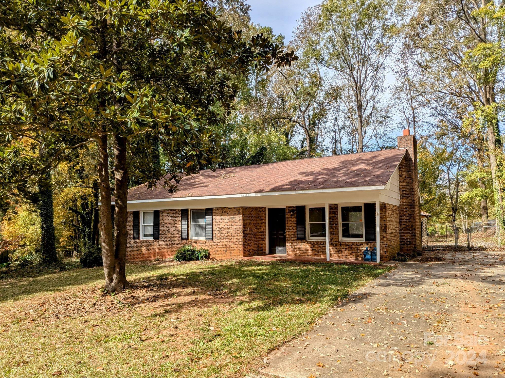 1301 Sharon Drive Waxhaw NC 28173