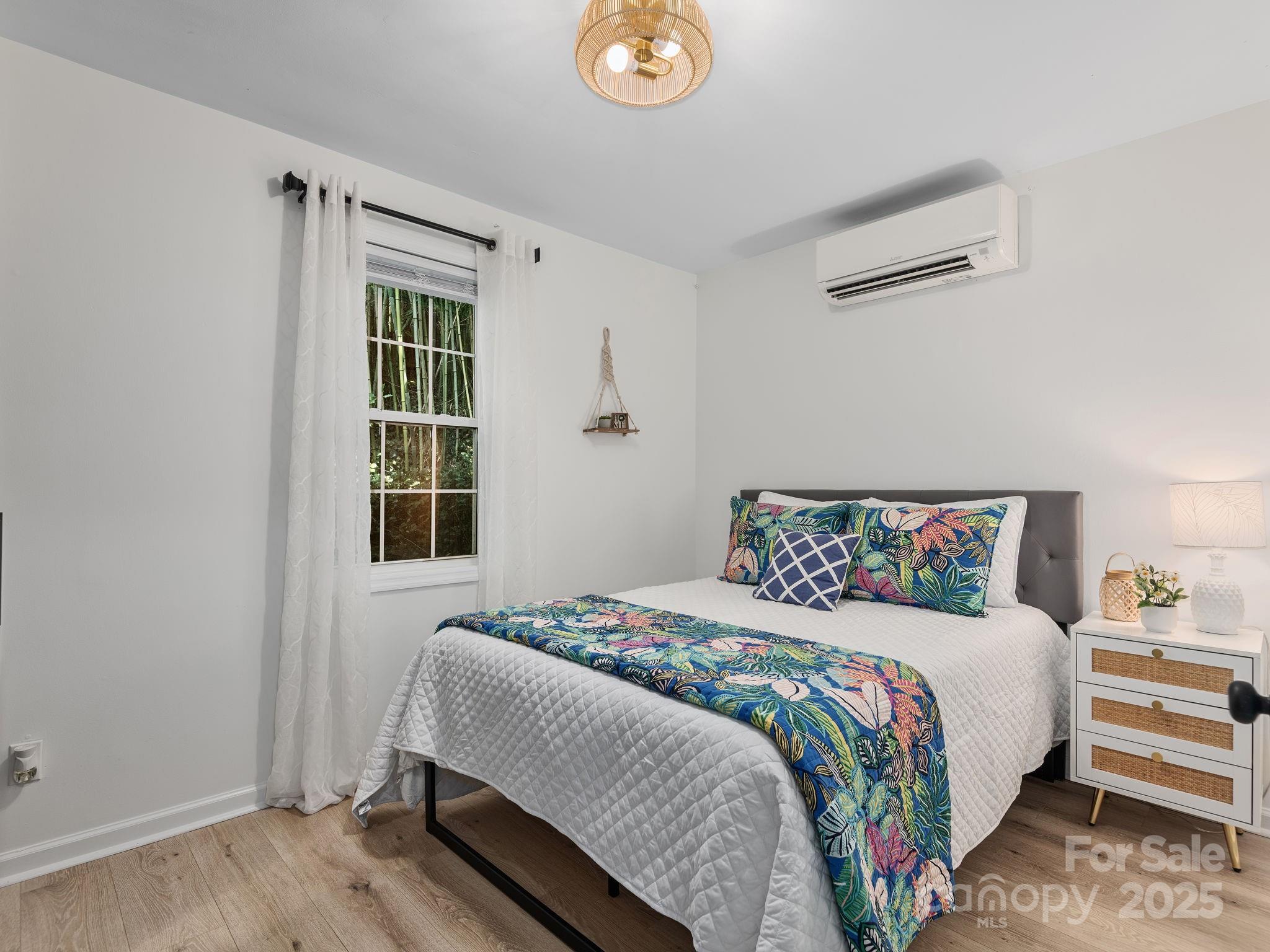 15 Lawterdale Road Asheville NC 28804