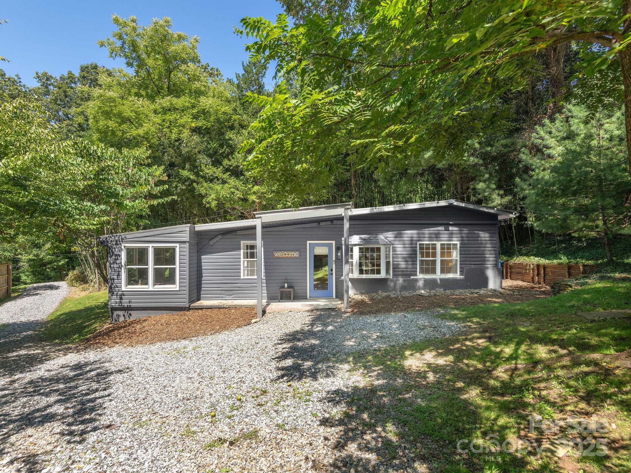 15 Lawterdale Road Asheville NC 28804