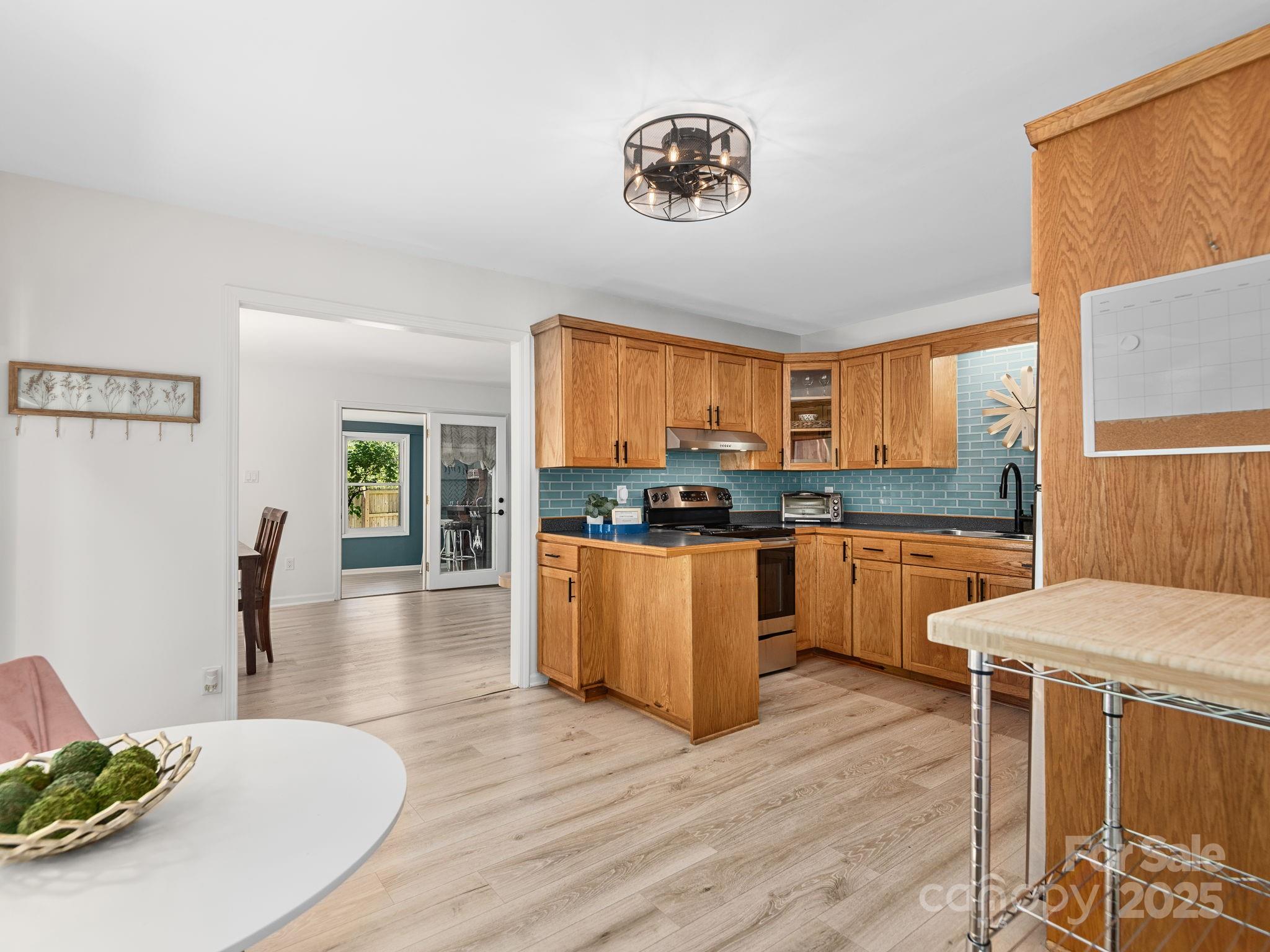 15 Lawterdale Road Asheville NC 28804