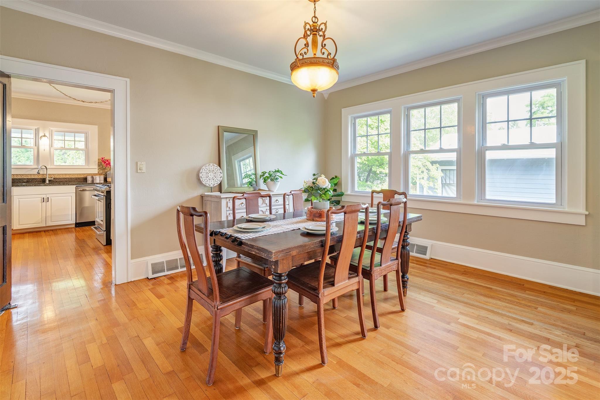 84 Louisiana Avenue Asheville NC 28806