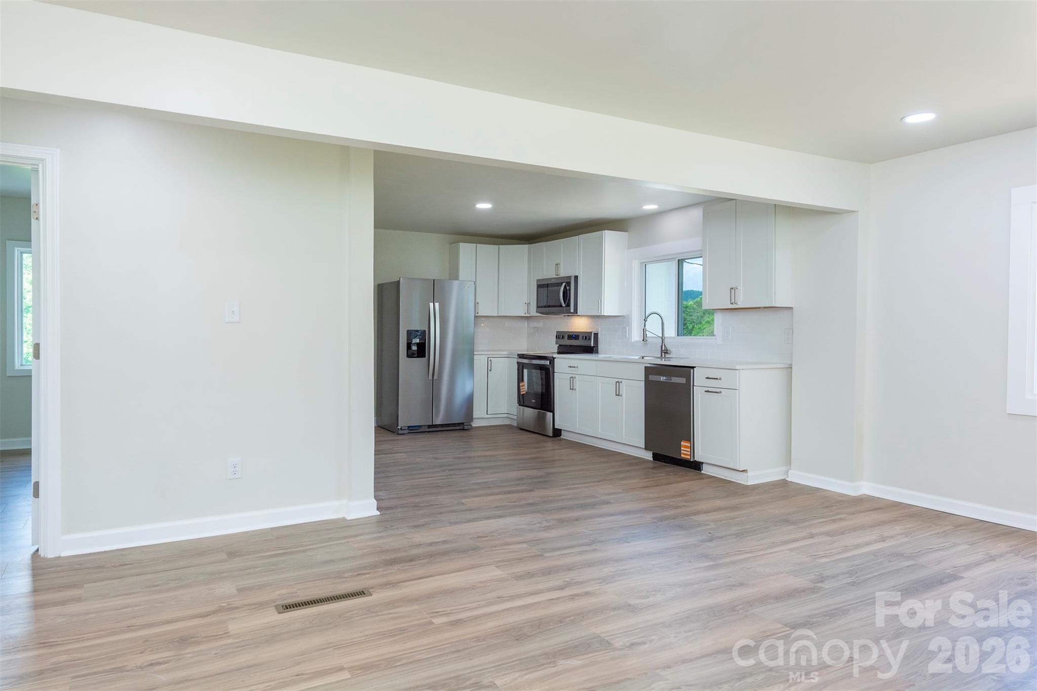 37 King Drive Leicester NC 28748