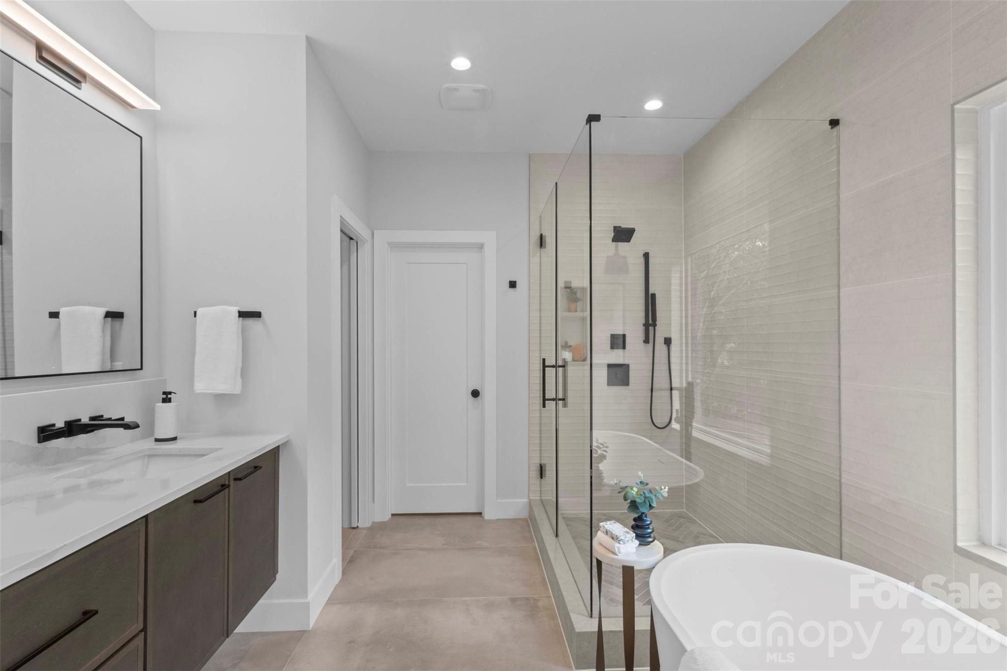 1613 Umstead Street Charlotte NC 28205