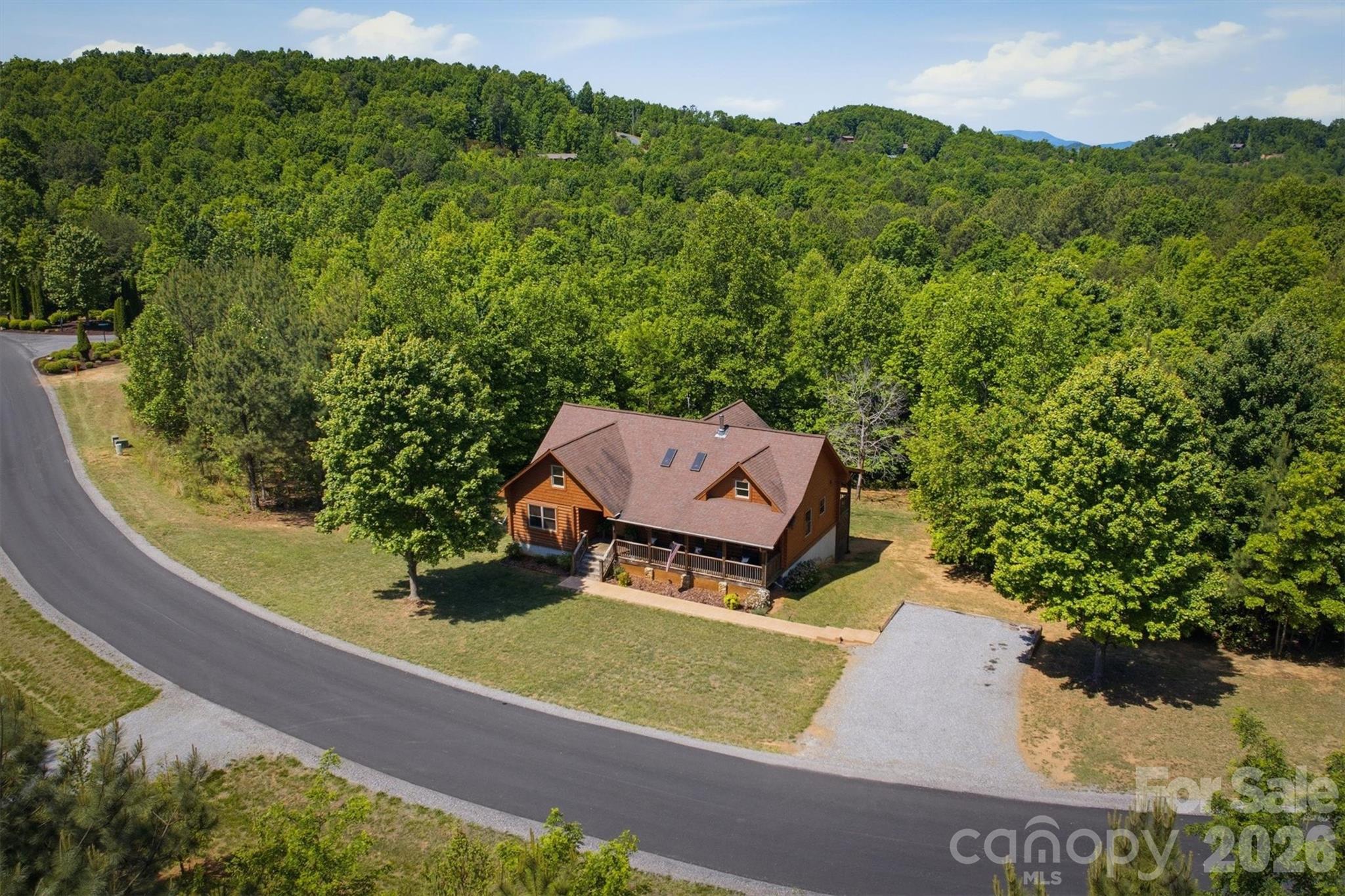 732 Grandview Peaks Drive Nebo NC 28761