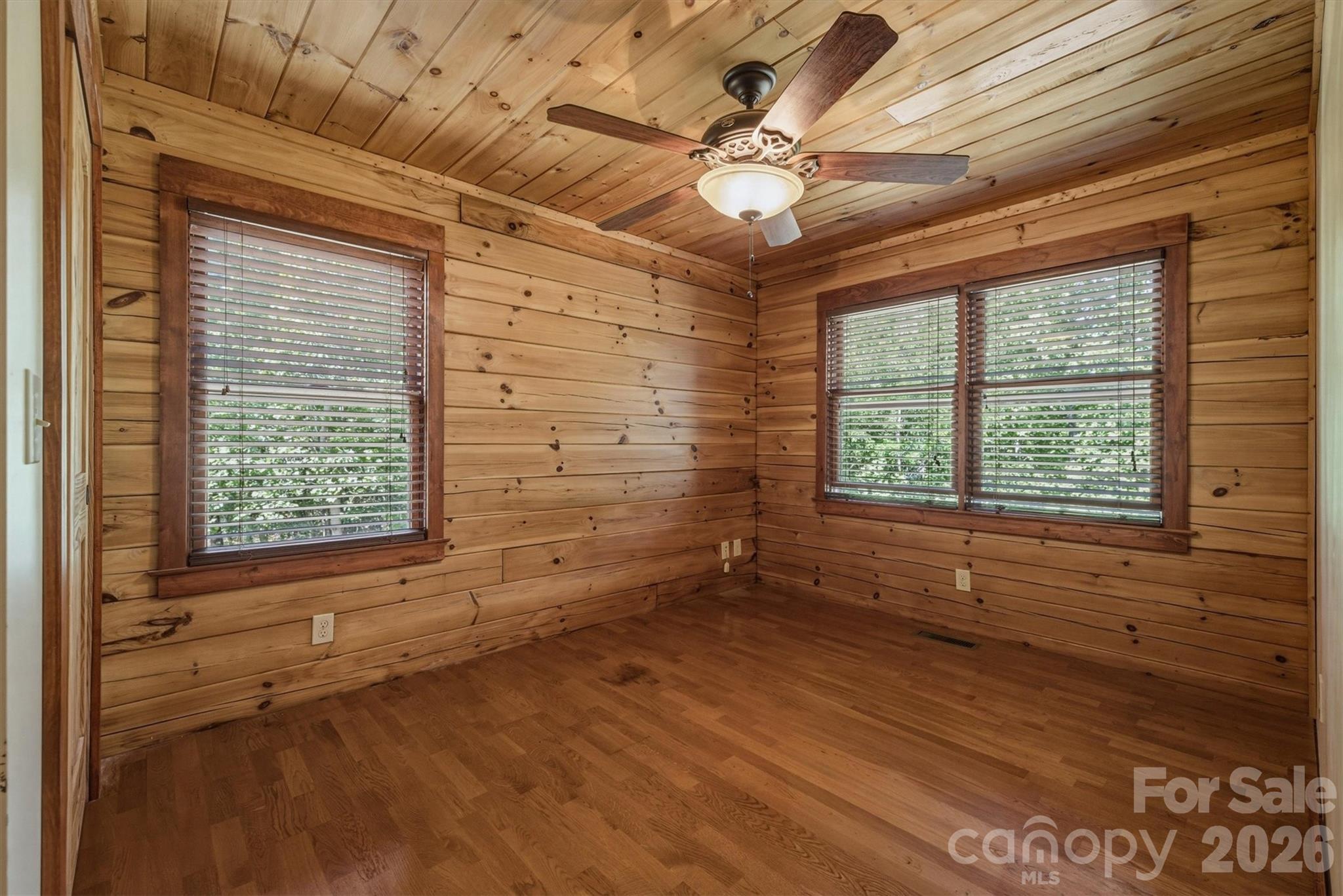 732 Grandview Peaks Drive Nebo NC 28761