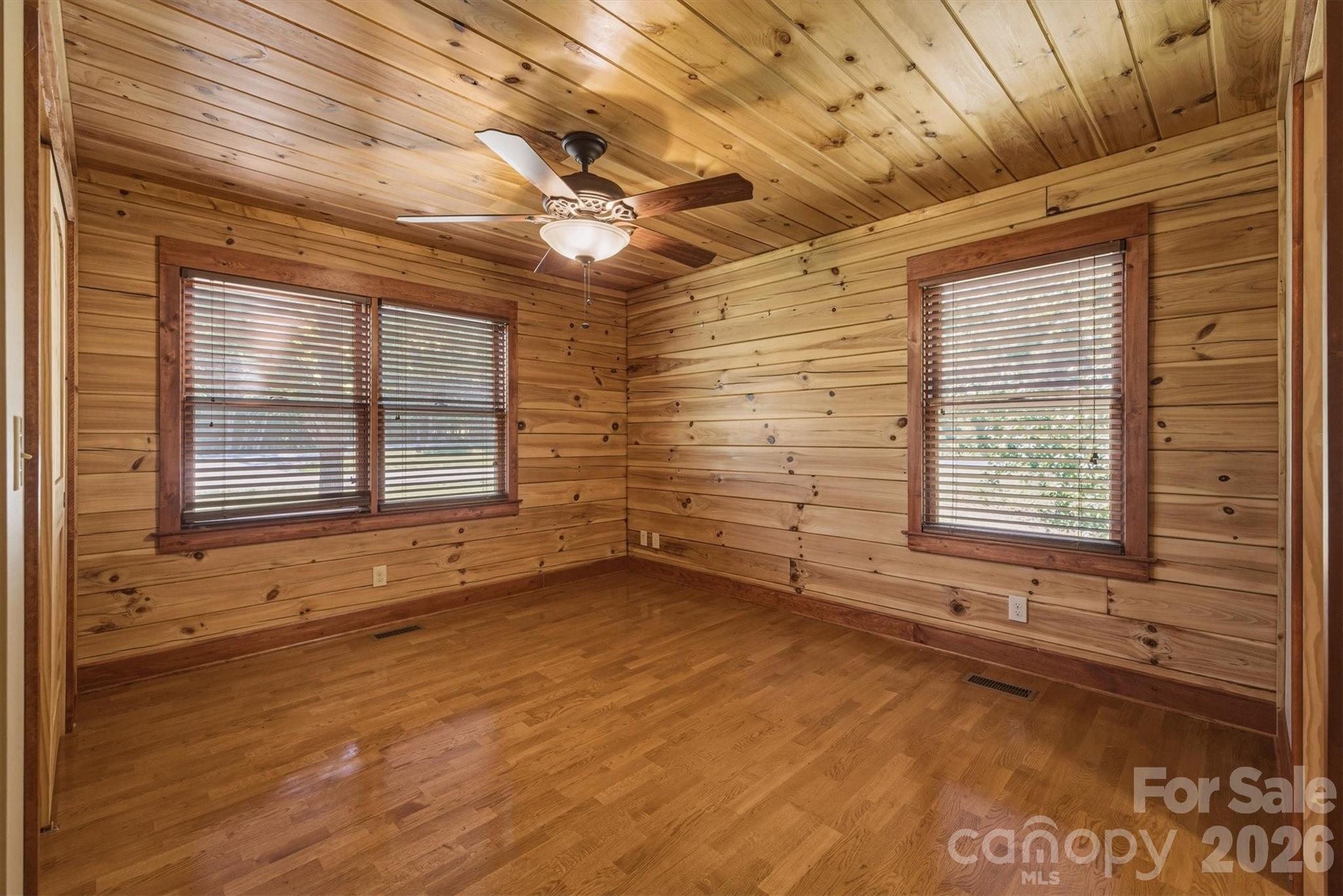 732 Grandview Peaks Drive Nebo NC 28761
