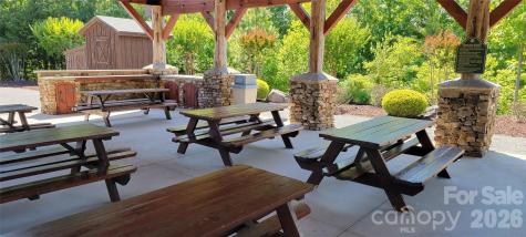 732 Grandview Peaks Drive Nebo NC 28761