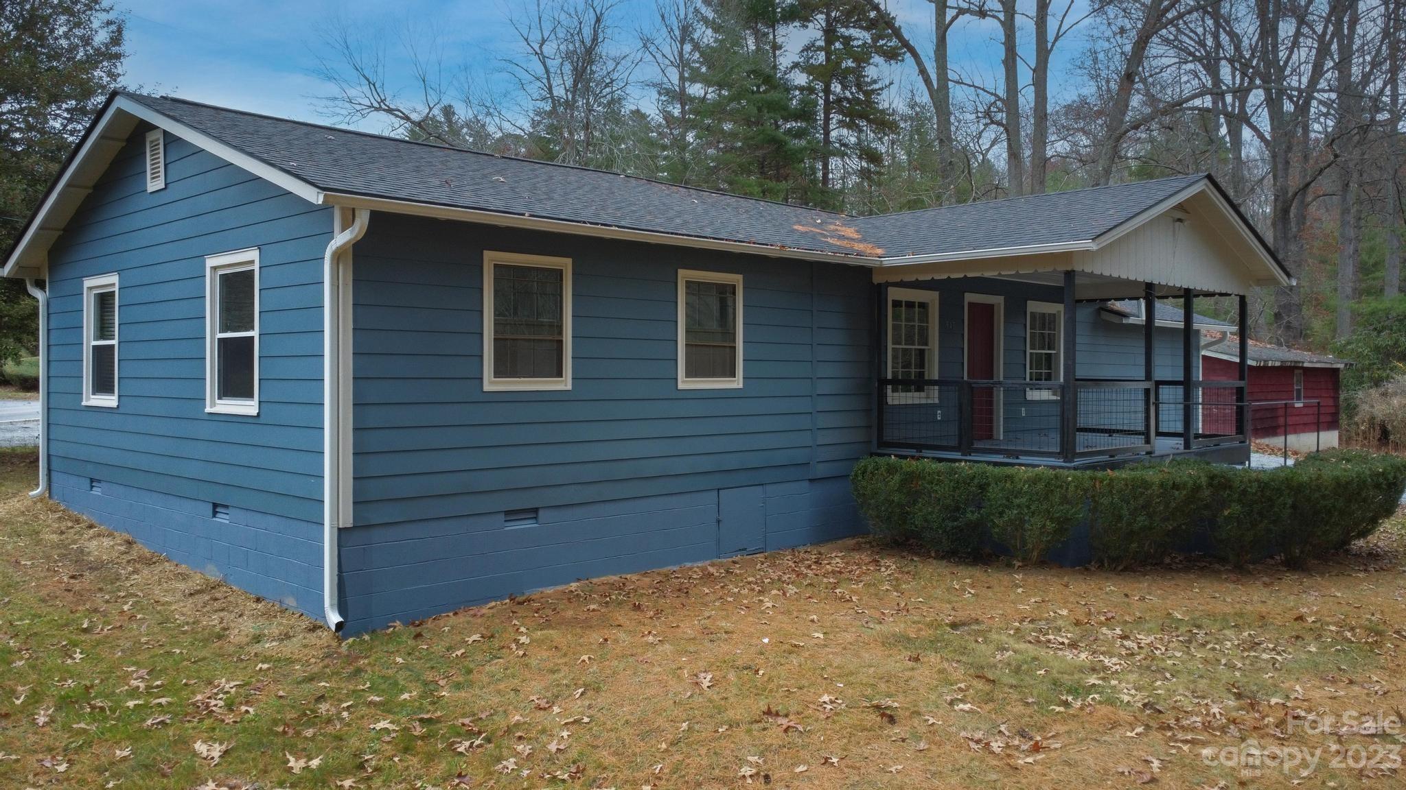 547 Hidden Lake Road Hendersonville NC 28739