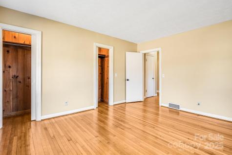 92 Parkway View Road Mars Hill NC 28754