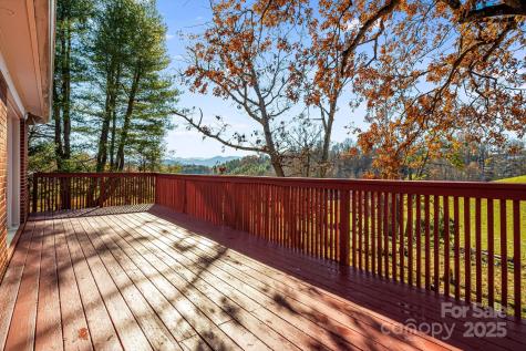 92 Parkway View Road Mars Hill NC 28754