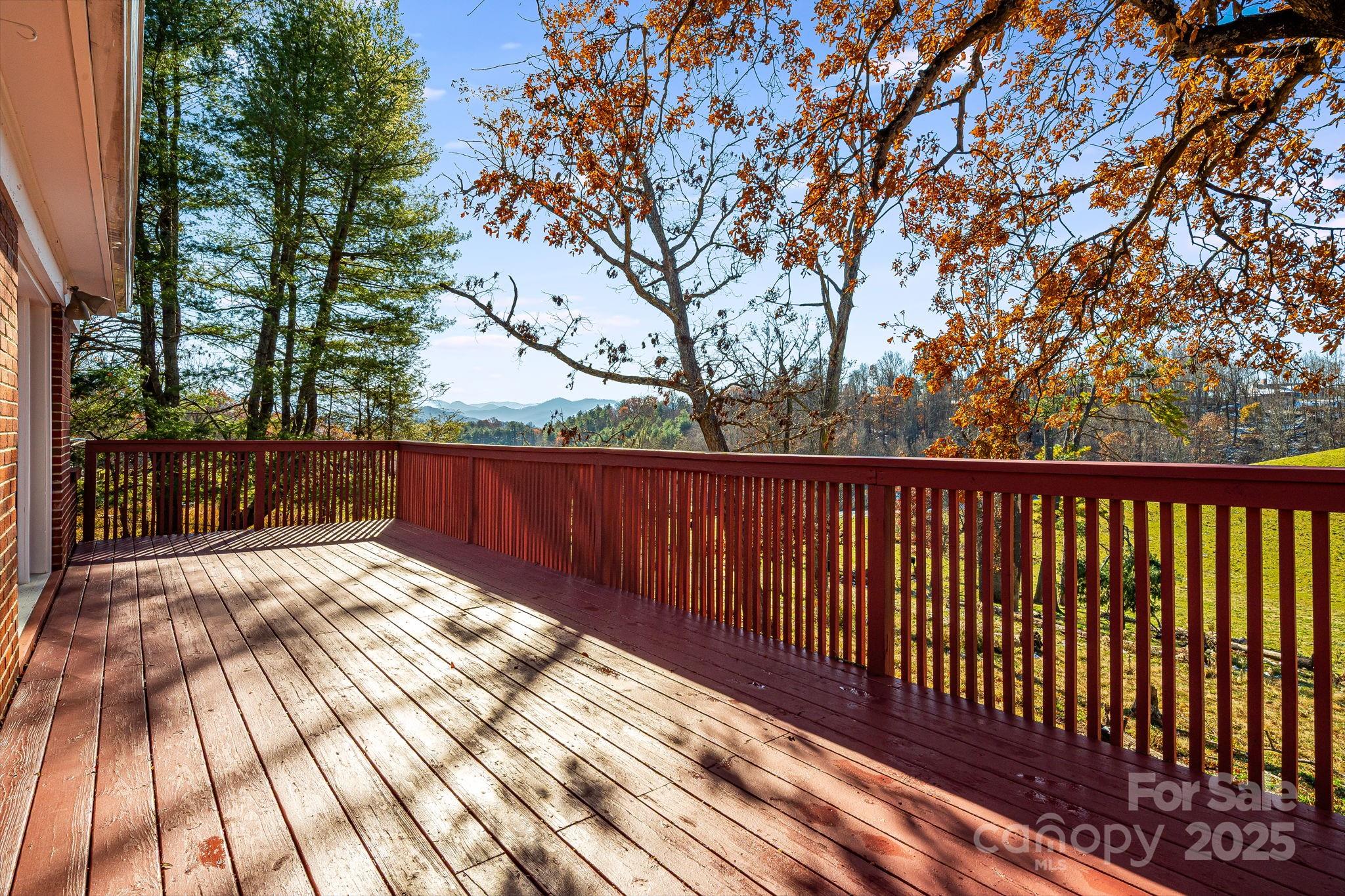 92 Parkway View Road Mars Hill NC 28754