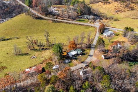 92 Parkway View Road Mars Hill NC 28754