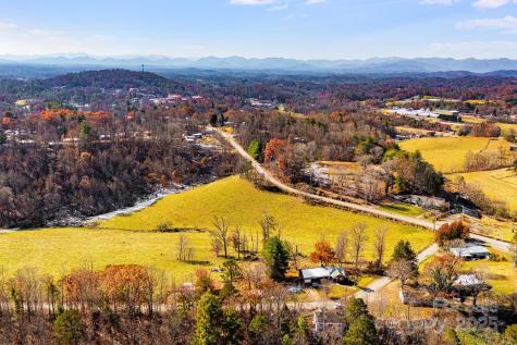 92 Parkway View Road Mars Hill NC 28754