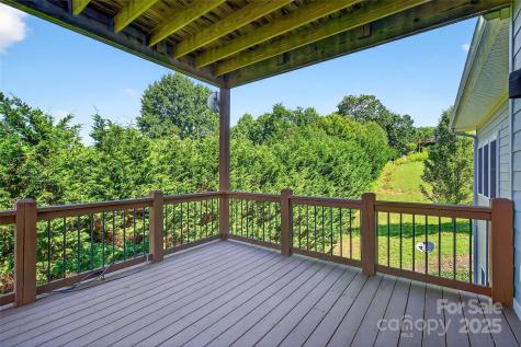 4 Stars Forever Drive Black Mountain NC 28711