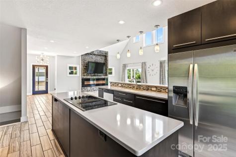 4 Stars Forever Drive Black Mountain NC 28711