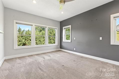 4 Stars Forever Drive Black Mountain NC 28711